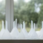 Para entender o Funil de Vendas: Do topo ao fundo (Atração, Consideração, Decisão), é fundamental visualizar o processo de jo