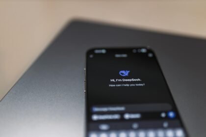Inteligência Artificial e o Futuro do Trabalho: Desvendando o Impacto Global no Mercado — inteligência artificial impacto no